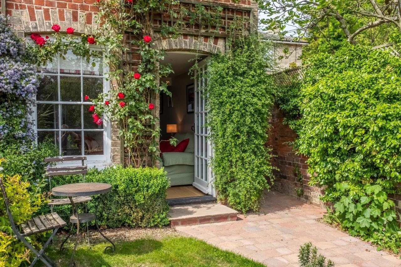Adorable With A Log Burner In Heavenly Village - Constable Hébergement de vacances Nayland